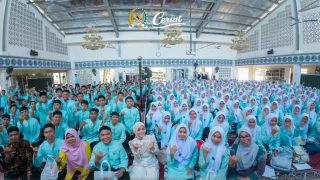 Motivasi Ratusan Siswa SMAN 1 Padang, Anggota DPD RI Cerint Iralloza Tekankan Pentingnya Karakter Pemimpin